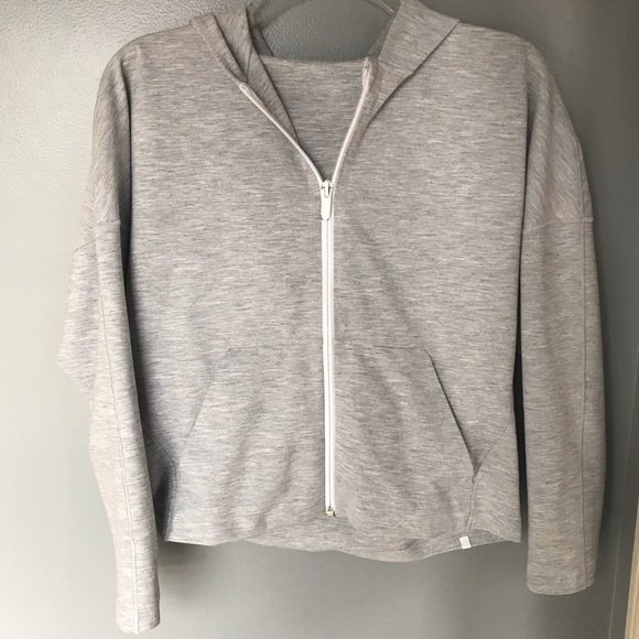 lululemon athletica Tops - Lululemon • Minimal hoodie cropped light gray sz 4